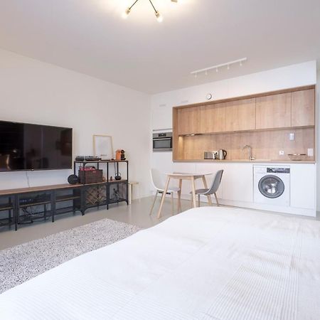 Mini Loft With Terrace Apartment บรัสเซลส์ ภายนอก รูปภาพ